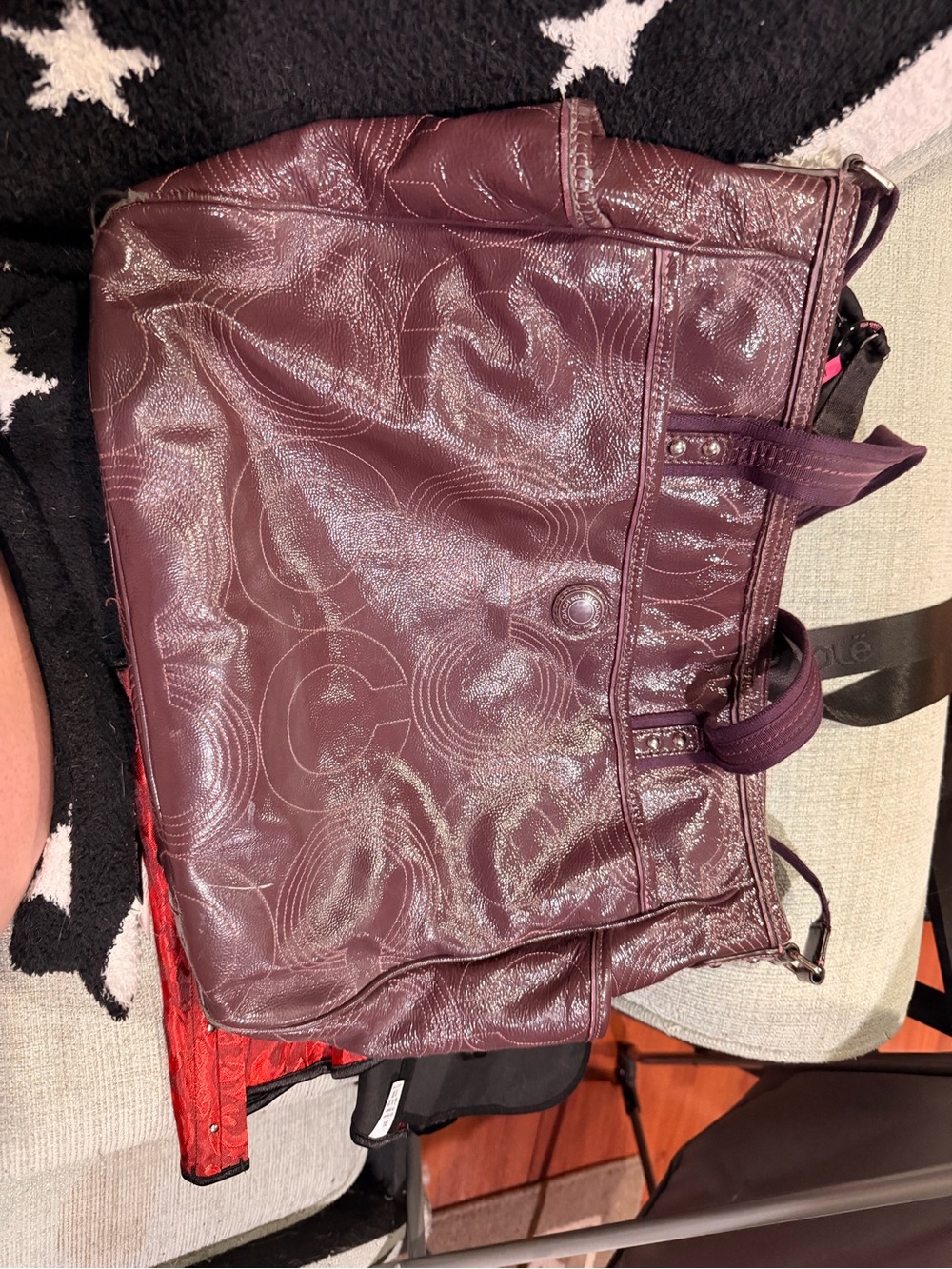 Plum Coach Leather Tote Bag – Elegant Everyday Carry
